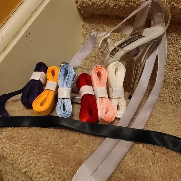 Funtasma Clear Stiletto Heals NIB - Picture 15 of 16